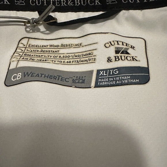 Cutter and Buck Half Sleeve Quarter Zip Jacket - Picture 3 of 11